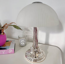 Load image into Gallery viewer, Lampe noeud chromée – StilArte, Italie, Années 70
