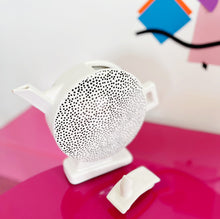 Load image into Gallery viewer, Memphis &quot;MAS&quot; teapot
