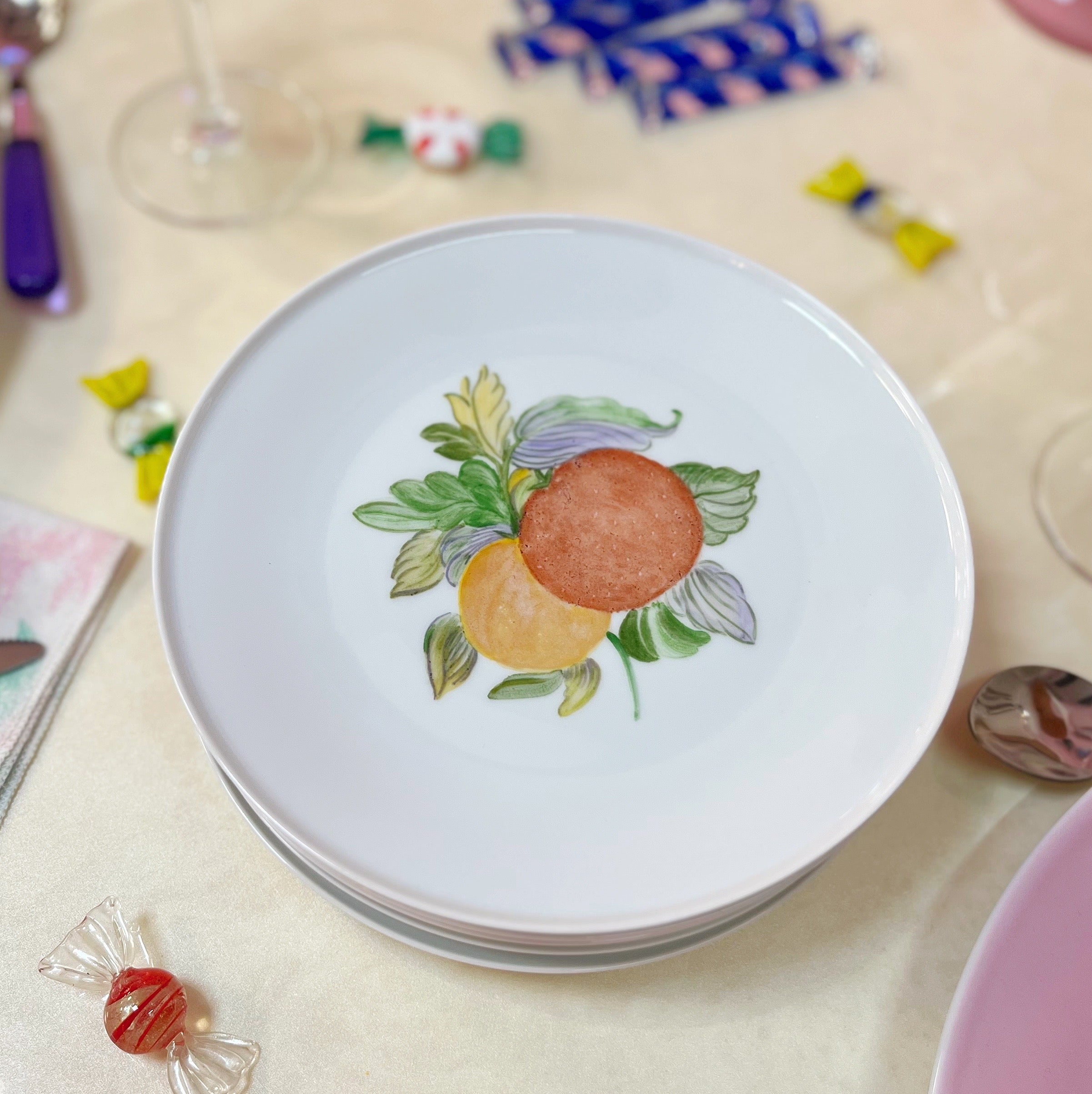 Assiettes à dessert en porcelaine décor de fruits