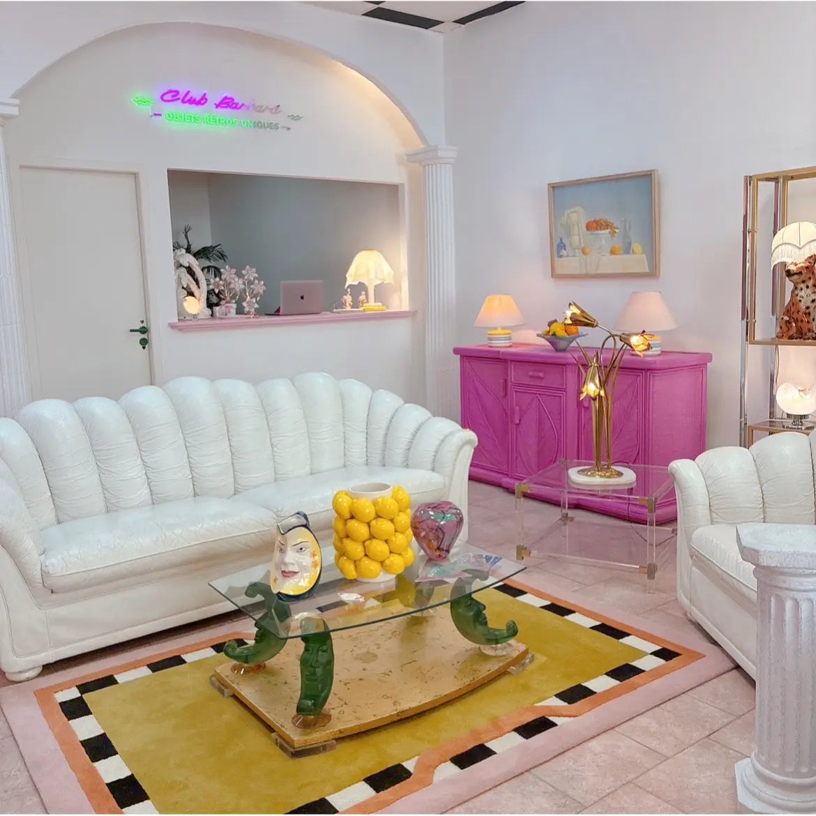 Ensemble canapé et fauteuil coquillage vintage en cuir blanc, années 70