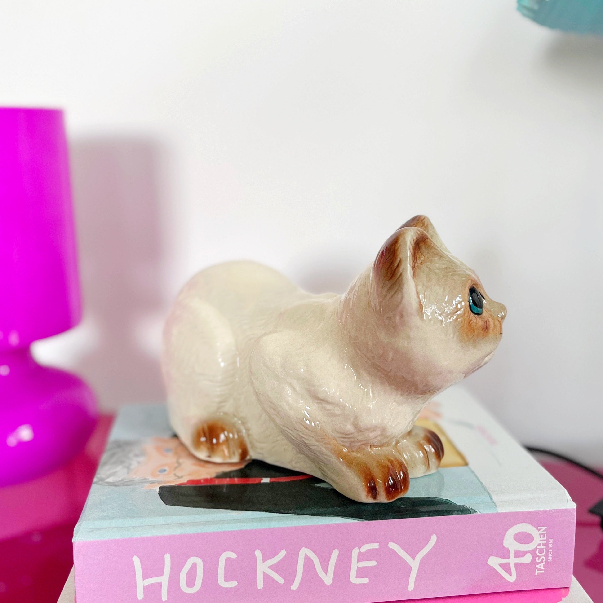 Chat siamois vintage en céramique