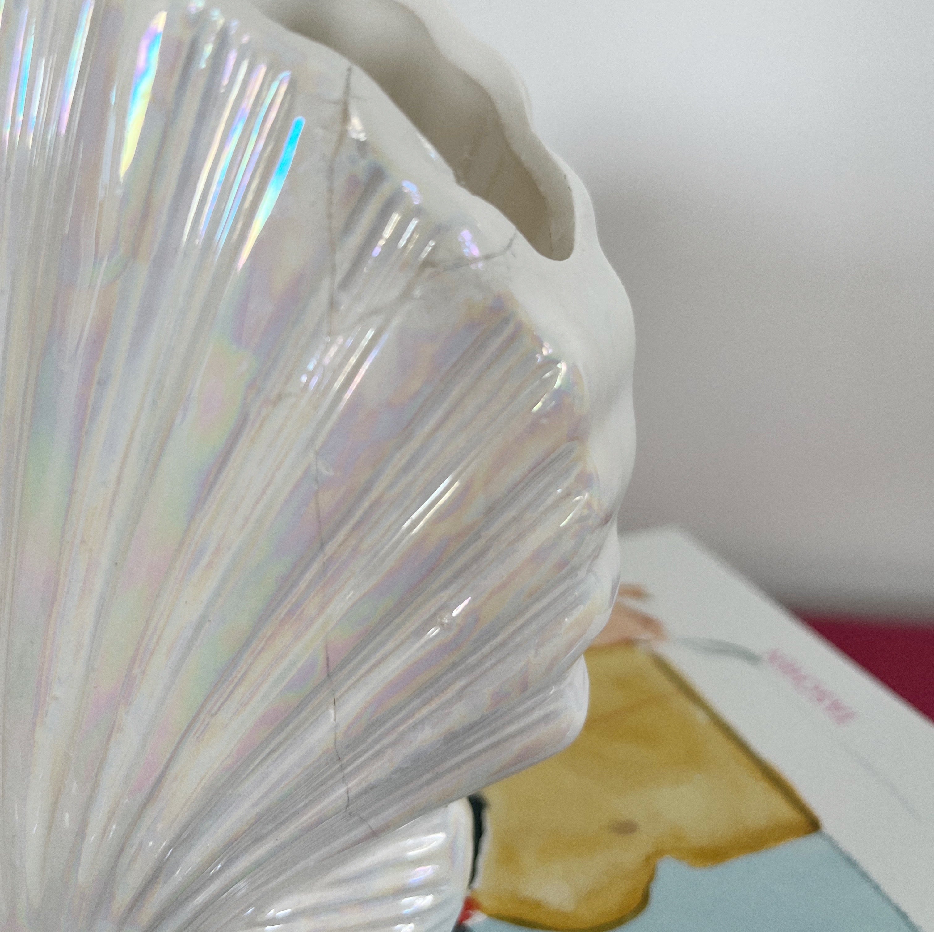 Vase coquillage vintage iridescent