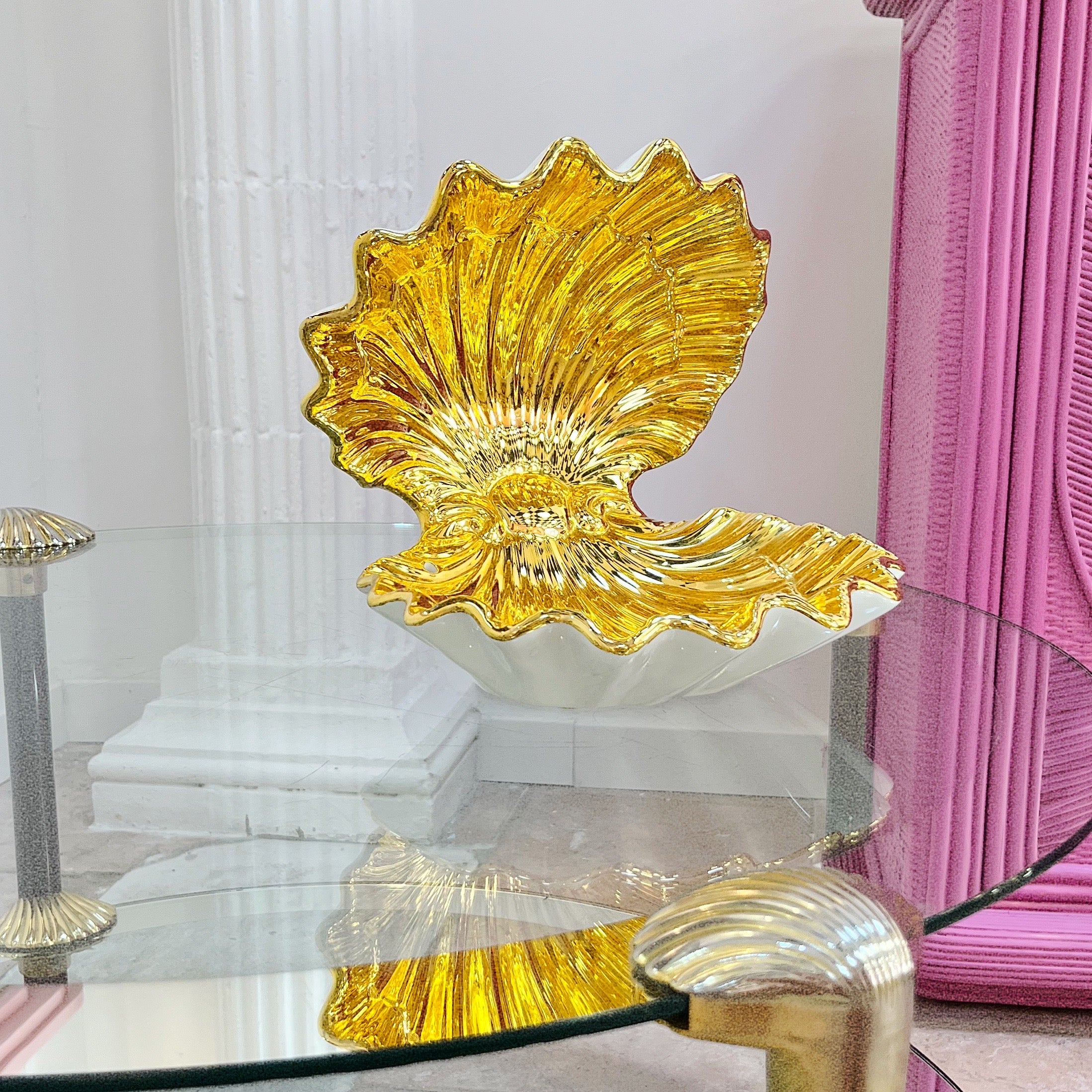 Grand coquillage doré