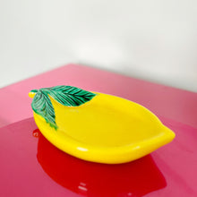 Load image into Gallery viewer, Lemon slushie bowl
