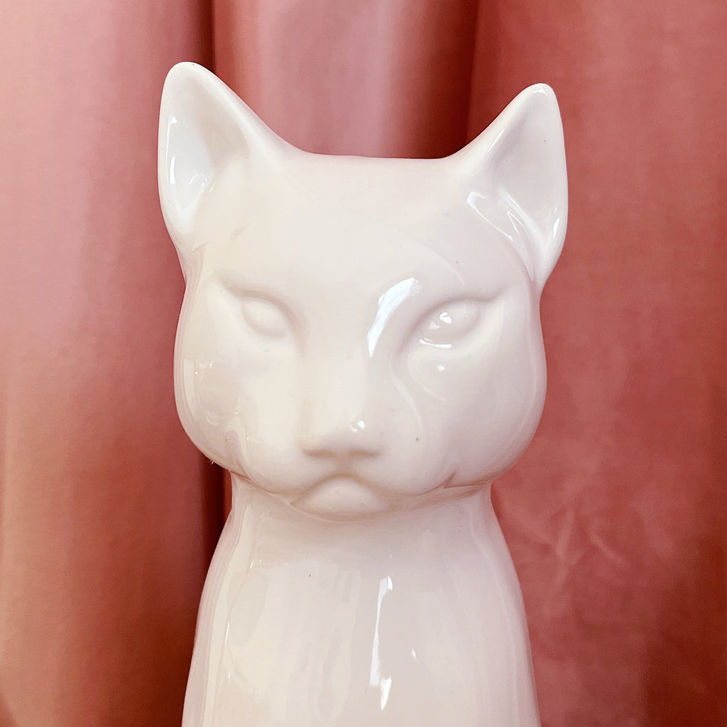 Chat en porcelaine blanc – Années 70