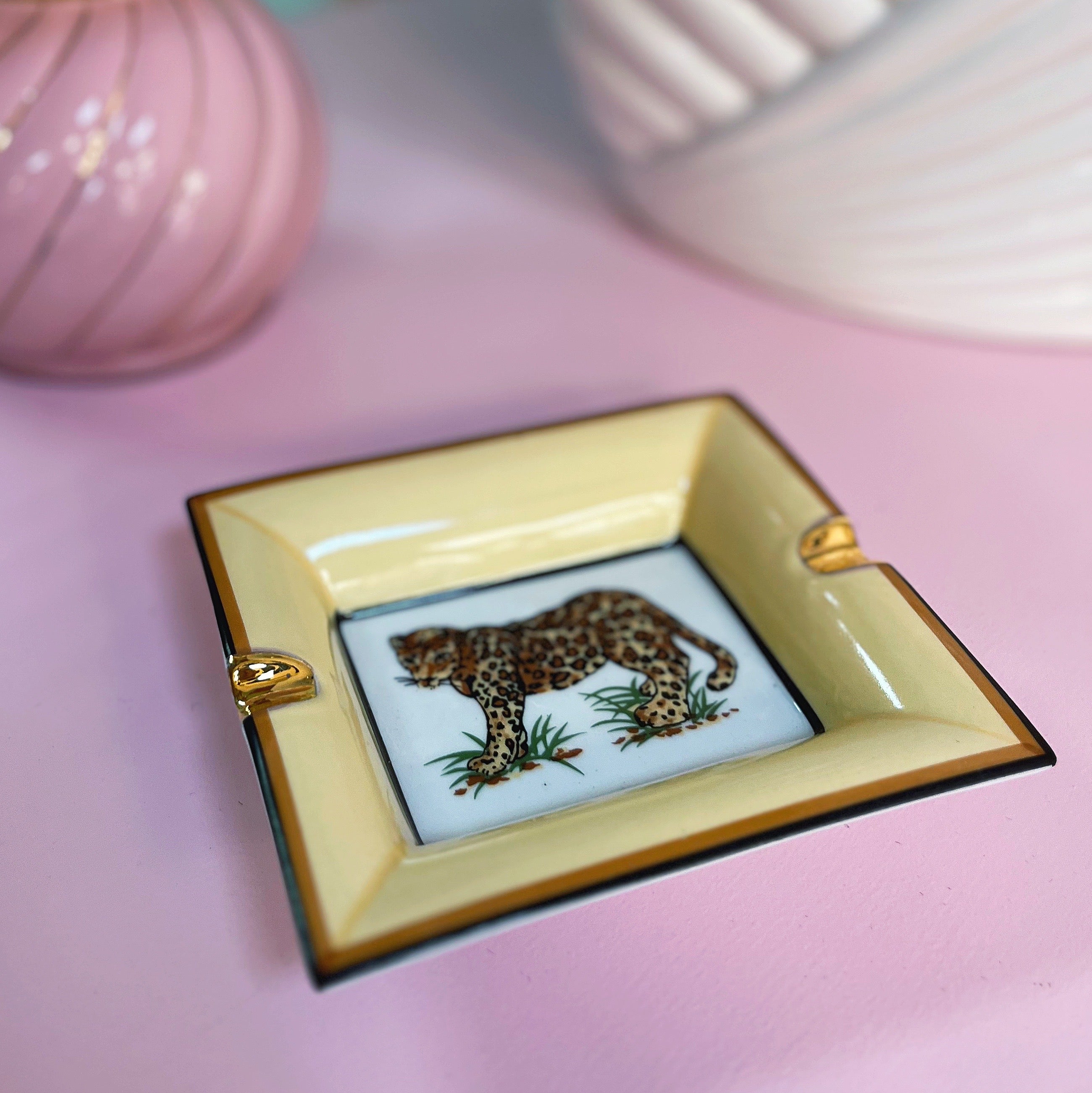 Cendrier panthère en porcelaine - Petit format-années 80