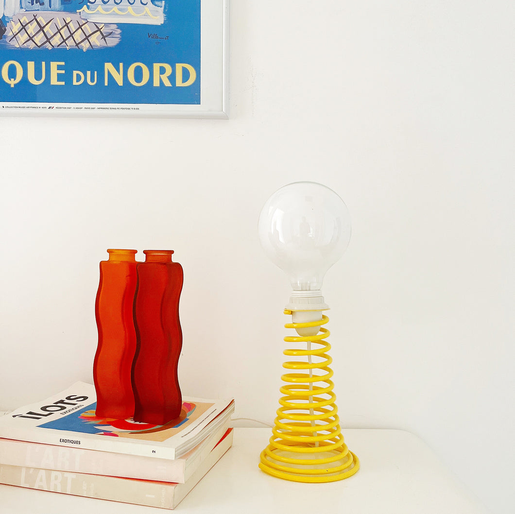 Lampe ressort jaune