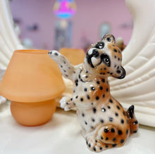 Load image into Gallery viewer, Statue bebe leopard céramique italienne 80s
