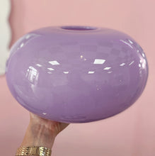 Charger l&#39;image dans la galerie, Vase en verre soufflé – Italie - Collection hôtelière Riviera Côte d’Azur
