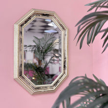 Charger l&#39;image dans la galerie, Miroir doré Molduras Hergon, Espagne, années 80
