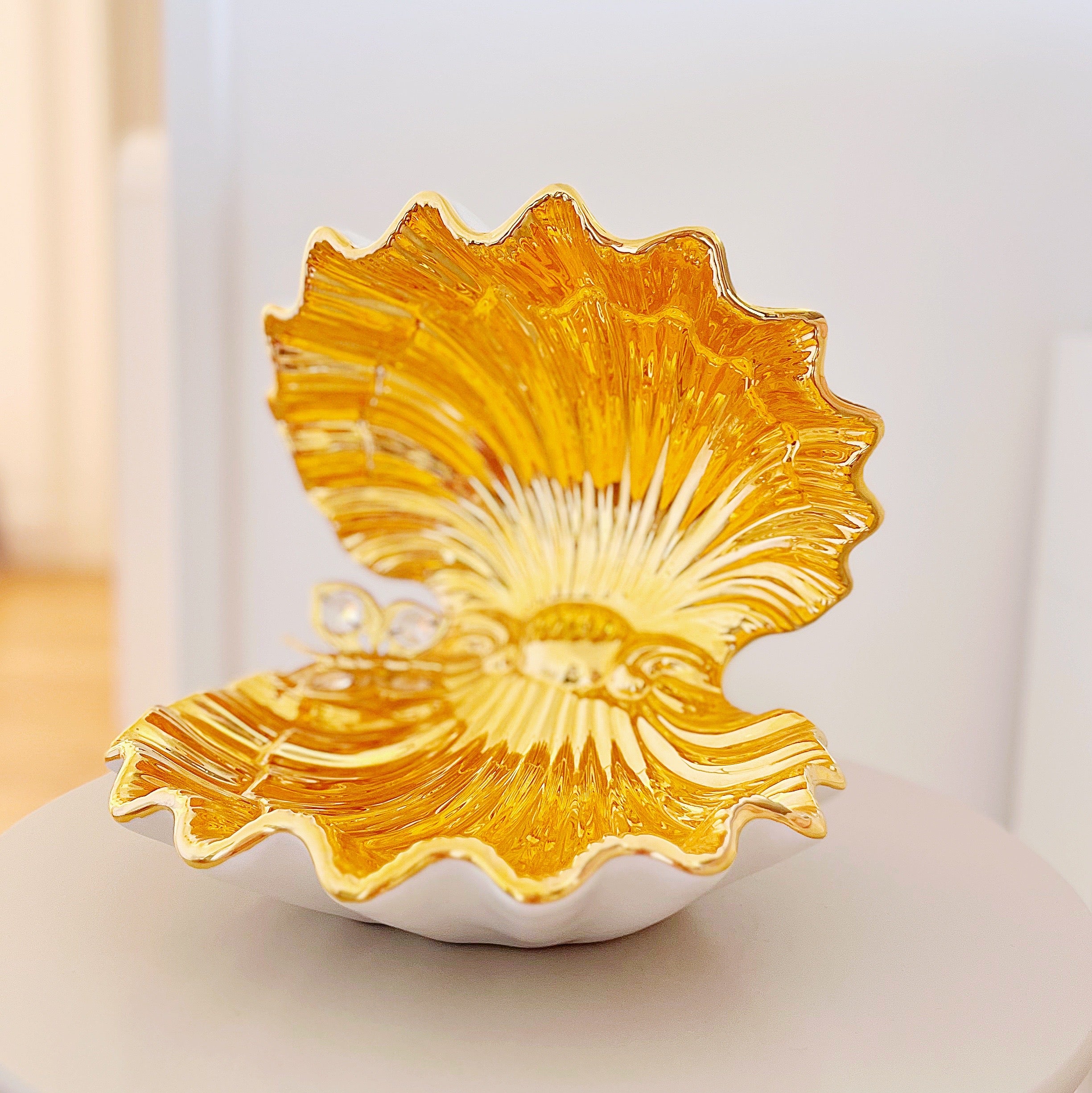 Grand coquillage doré