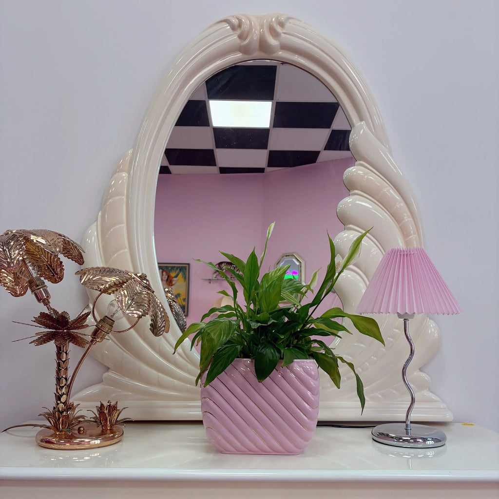 Cache-pot vintage italien, céramique rose, torsade et filets dorés, années 70