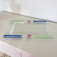 Charger l&#39;image dans la galerie, Plateau vintage italien en verre de Murano par Albatros, années 70
