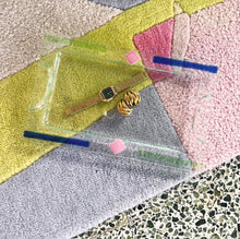 Charger l&#39;image dans la galerie, Plateau vintage italien en verre de Murano par Albatros, années 70
