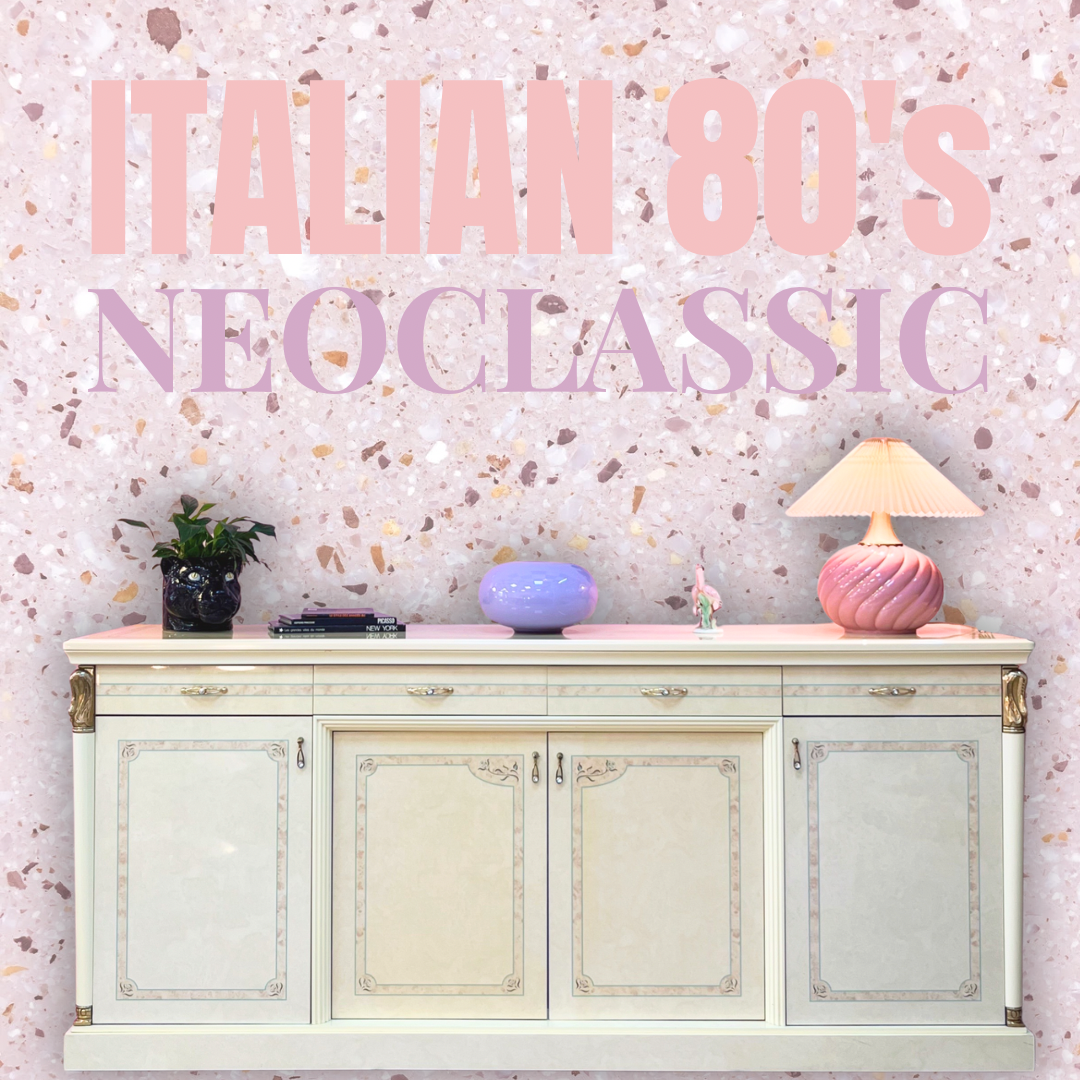 Buffet italien néoclassique laqué ivoire, années 80