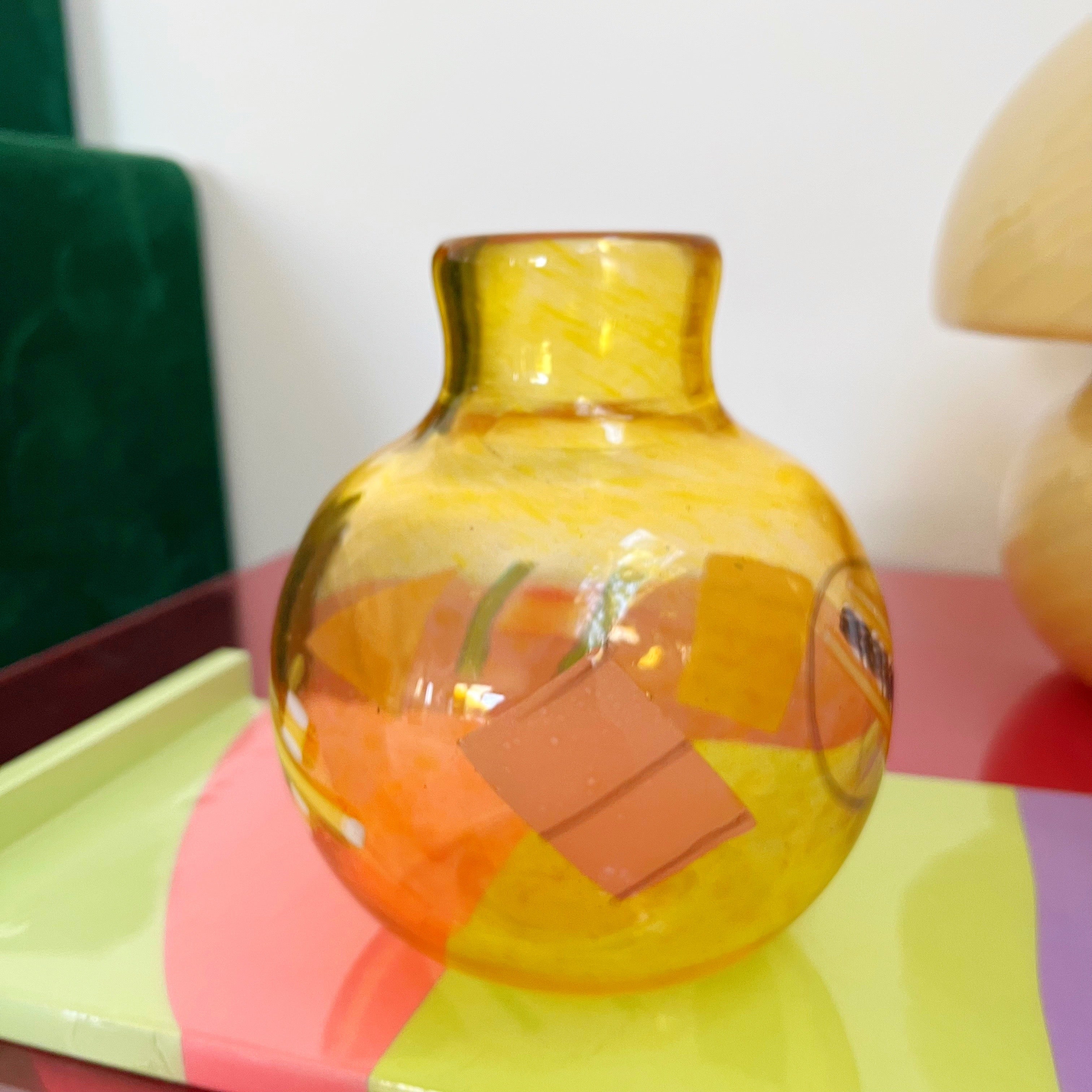 Vase motifs géométriques