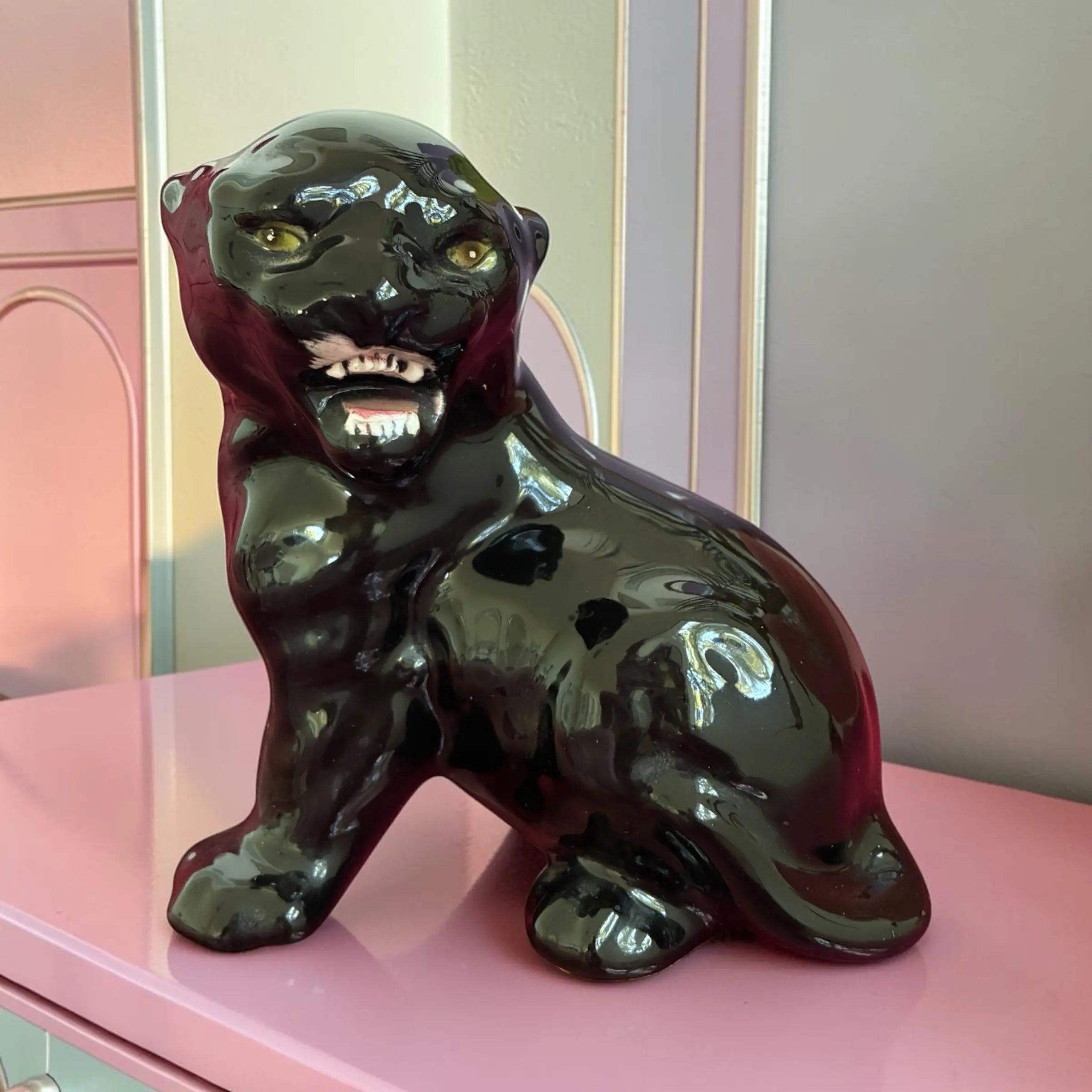 Statuette panthère noire rugissante, céramique vintage, Italie années 70, peinte à la main