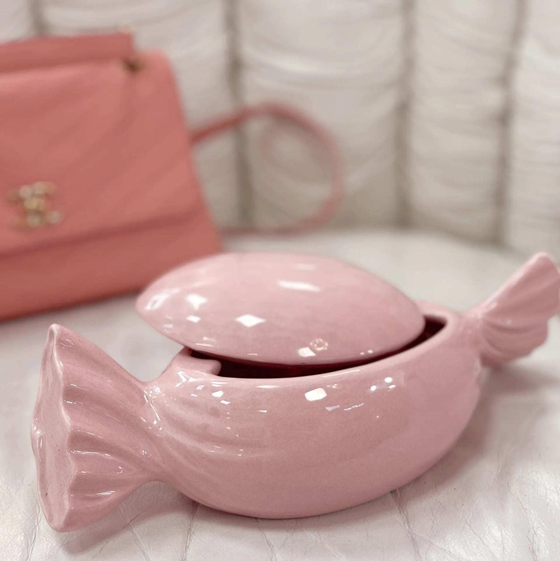 Boîte à Bijoux en Céramique, Bonbon Rose, Années 70 - Club Barbara