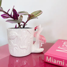 Load image into Gallery viewer, Vintage flamingo planter
