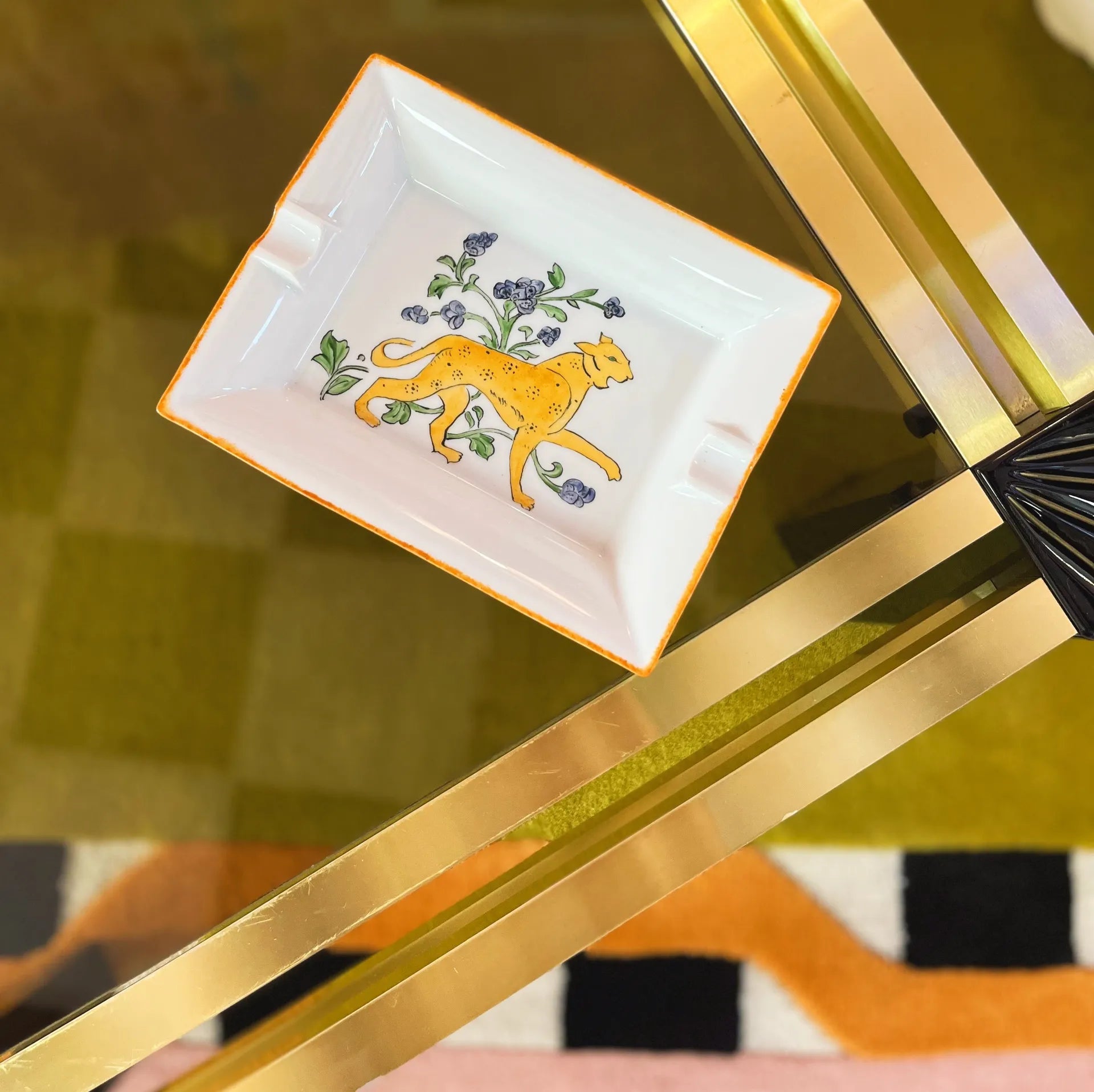 Cendrier d’invité panthère  en porcelaine de Limoges, années 70 - Club Barbara