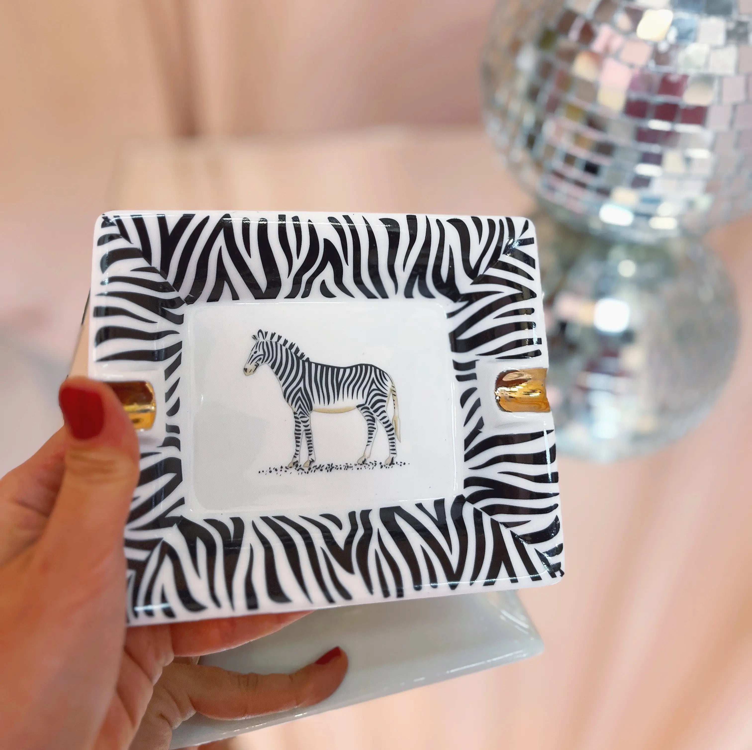 Cendrier porcelaine dorée style Hollywood Regency Club Barbara