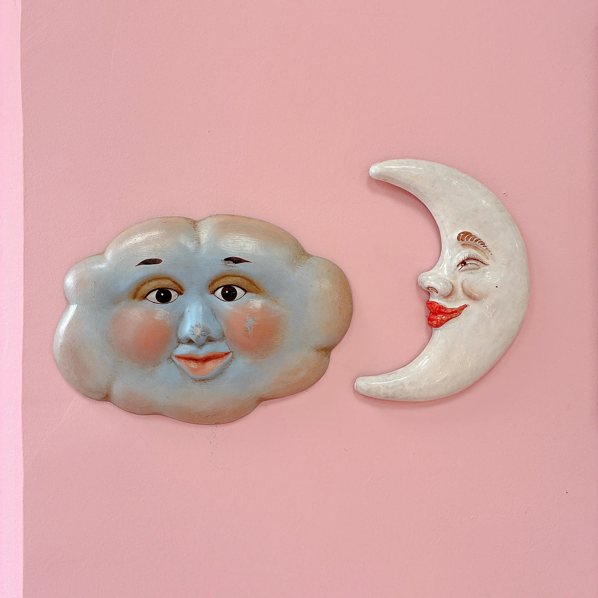 Lune murale en céramique italienne, croissant de lune visage peint à la main, années 80