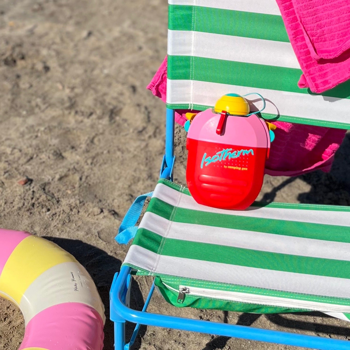 Gourde isotherme vintage 1990 disponible en plusieurs coloris