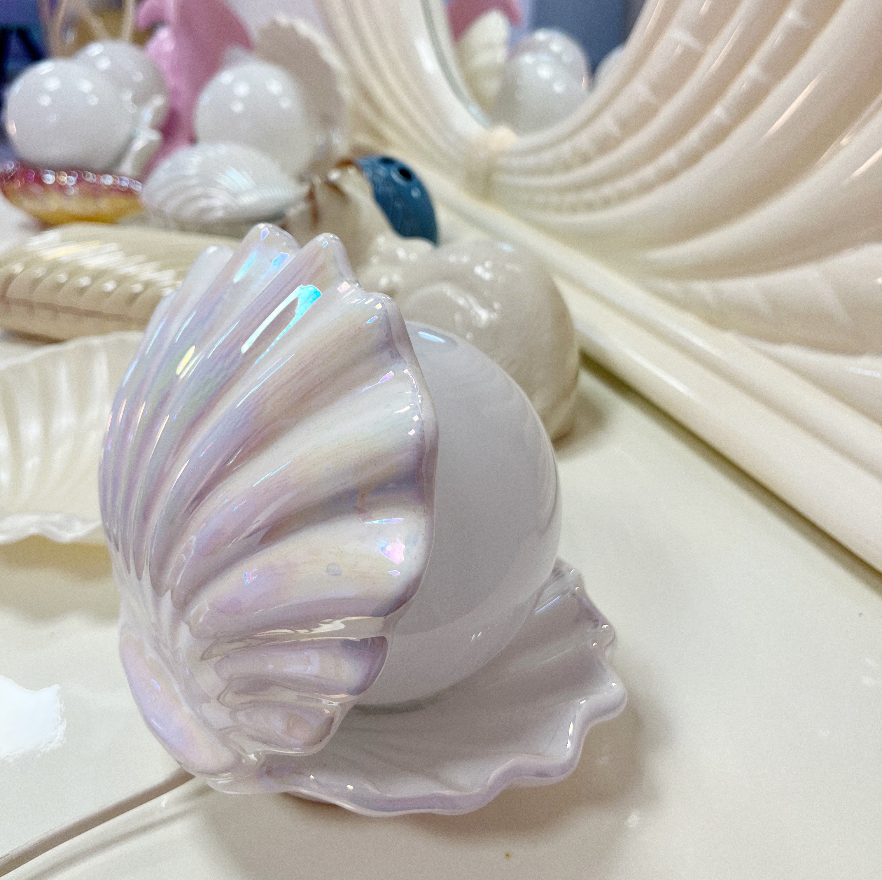 Rare lampe coquillage 80s iridescente