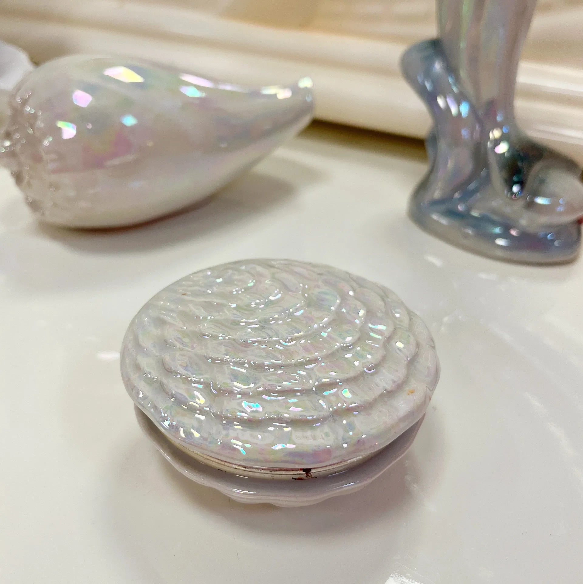 Coffret à bijoux coquillage blanc irisé - Club Barbara