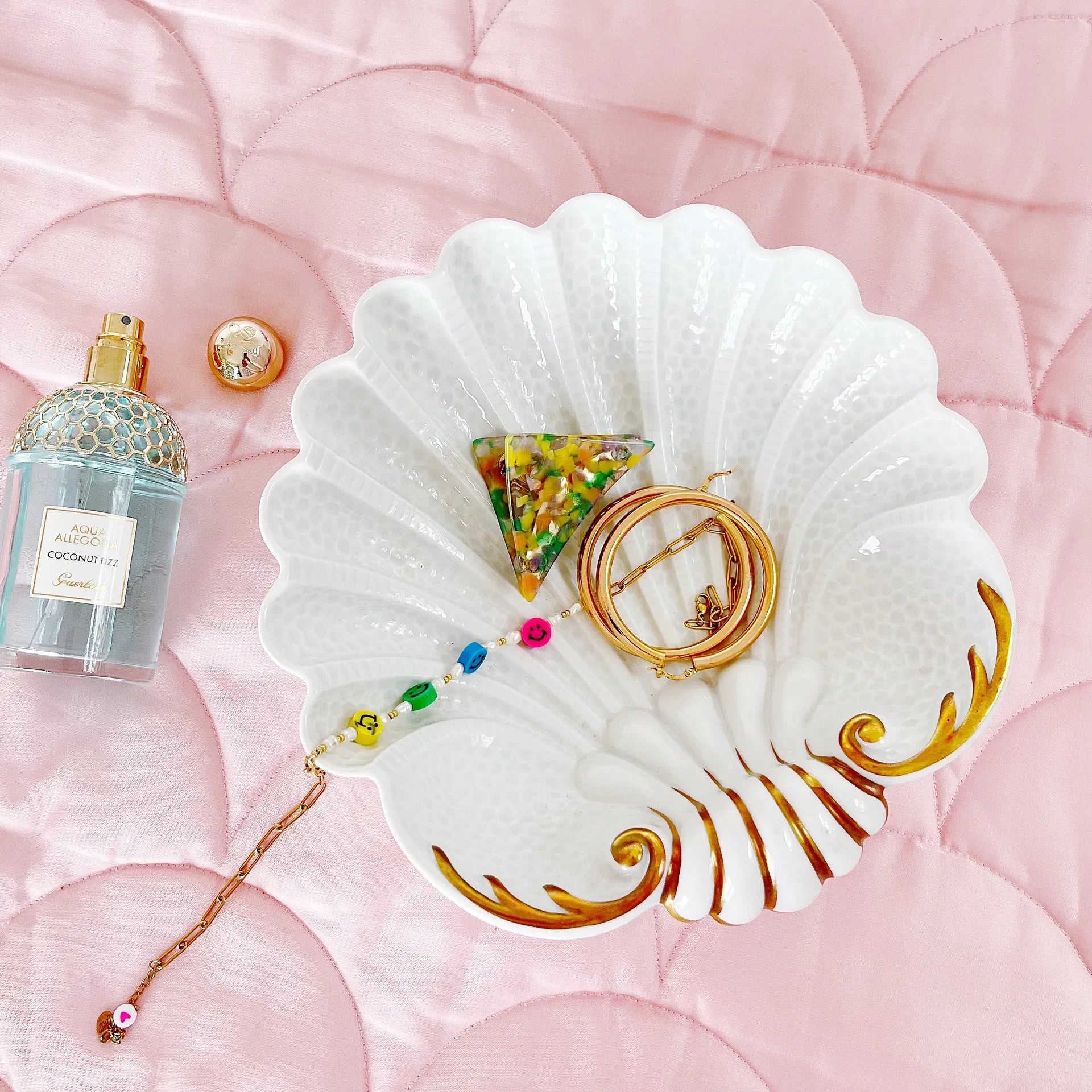 Coupe coquillage en porcelaine - Club Barbara
