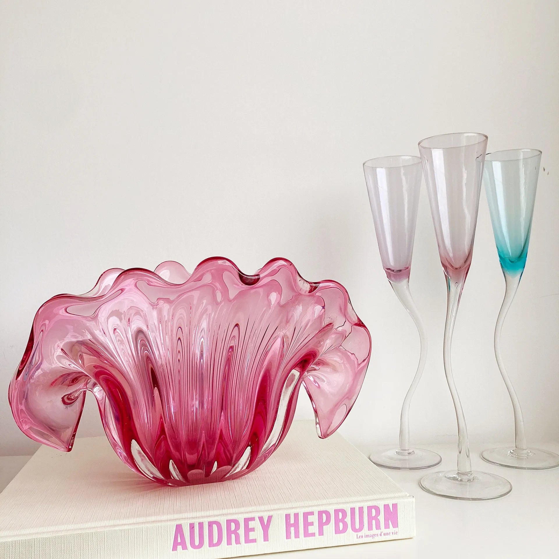 Coupe coquillage en verre soufflé rose - Club Barbara