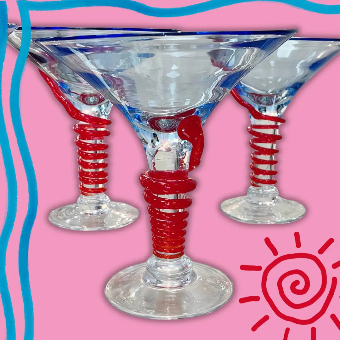 Coupe à cocktail vintage en verre soufflé bleu azur, tige à spirale rouge appliquée à chaud, style Murano, Italie années 1980