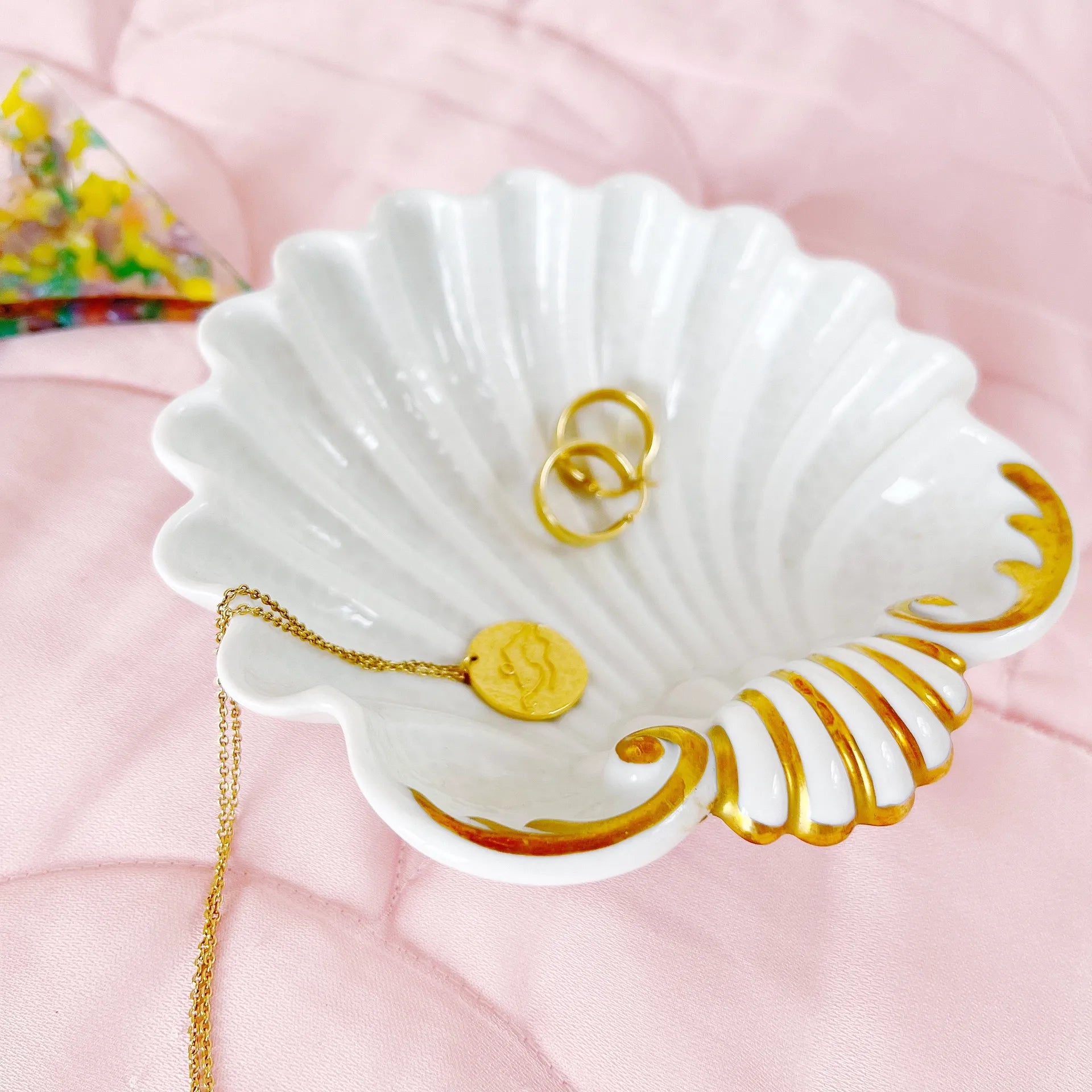 Coupelle coquillage en porcelaine - Club Barbara