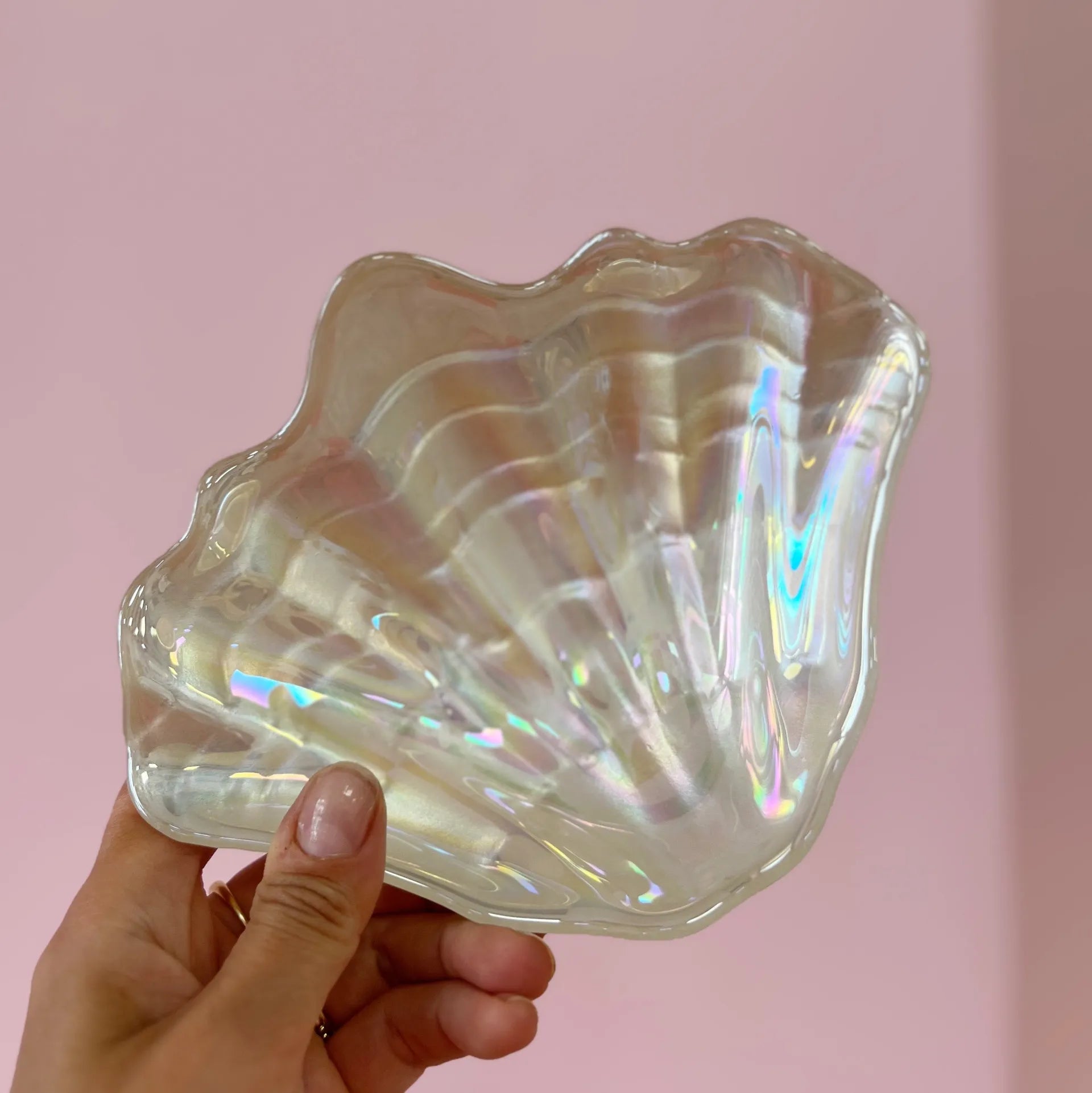 Coupelle coquillage iridescente et nacre 80s - Club Barbara