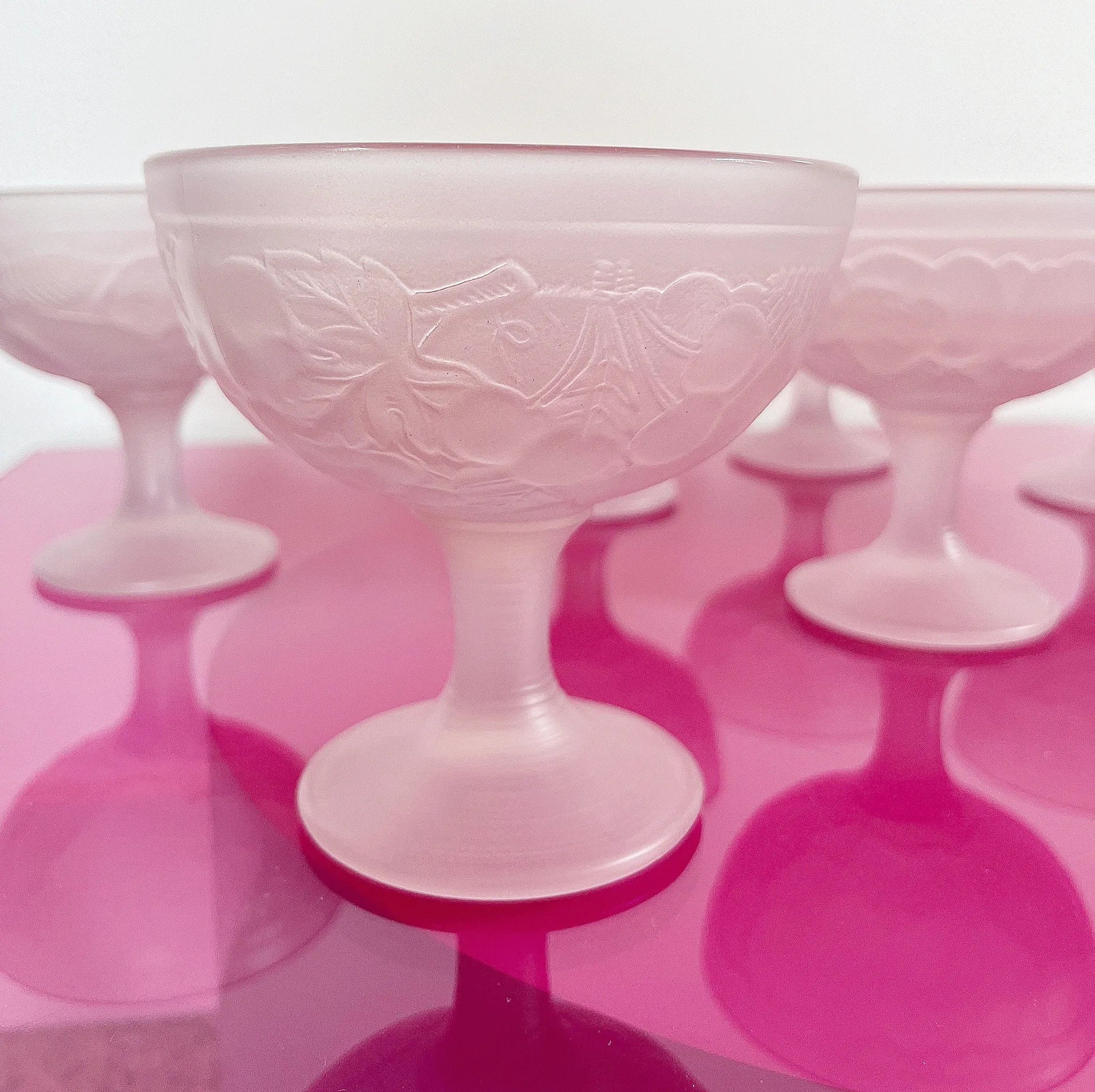 Coupes à glace roses - Club Barbara
