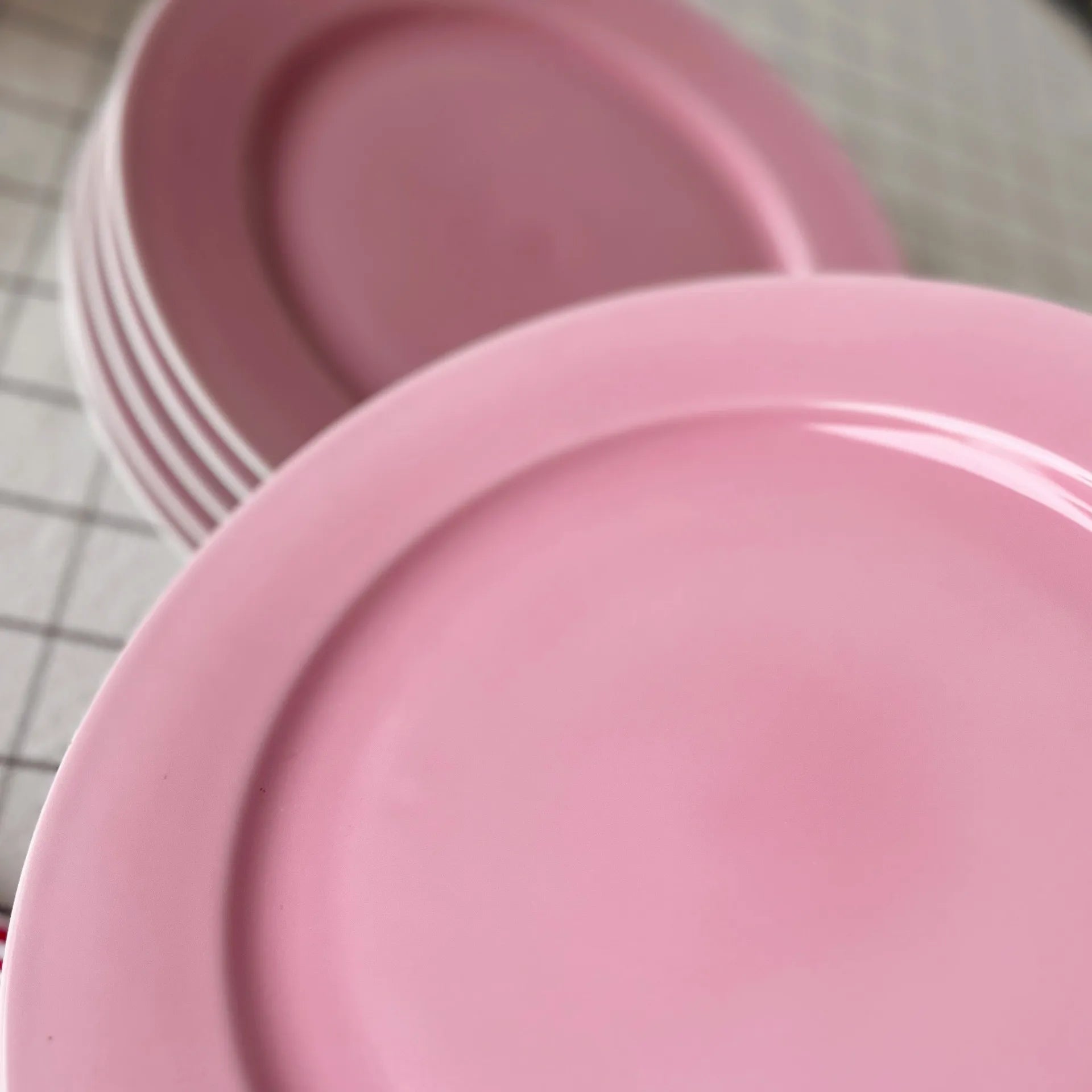 Ensemble de 6 assiettes en porcelaine Bareuther Bavaria, rose dégradé, vintage années 80 - Club Barbara