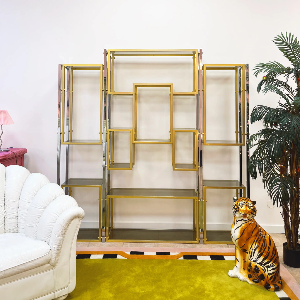 Grande étagère architecturale laiton chrome et verre fumé années 70 Club Barbara