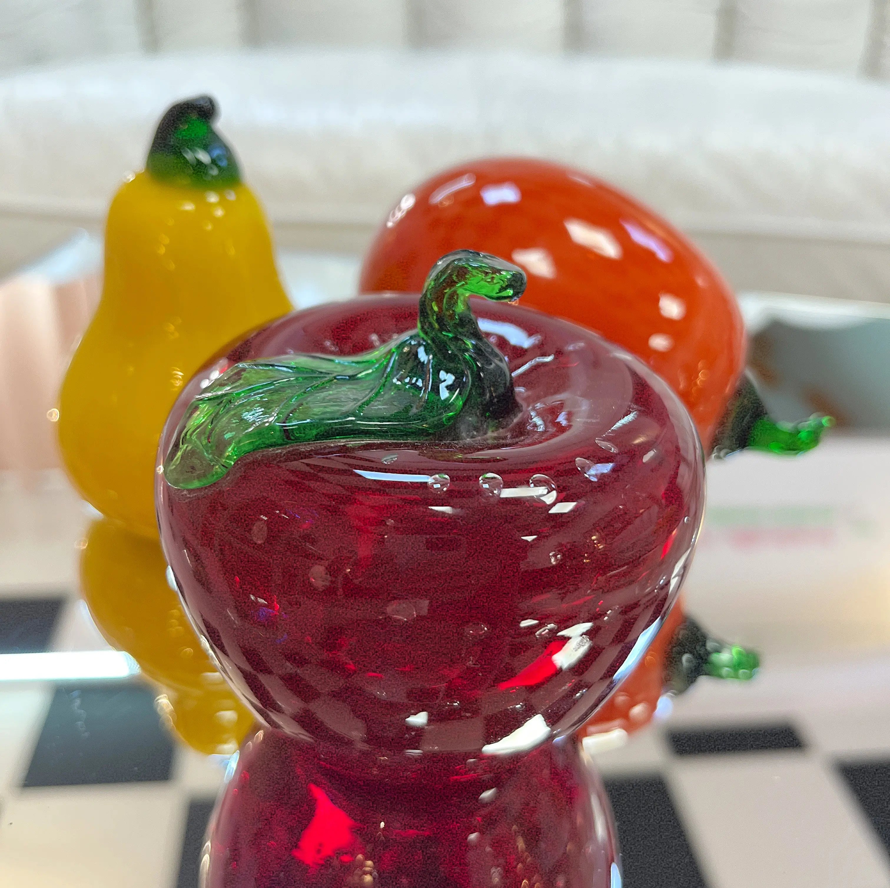 Fruits décoratifs en verre soufflé style Murano, Club Barbara
