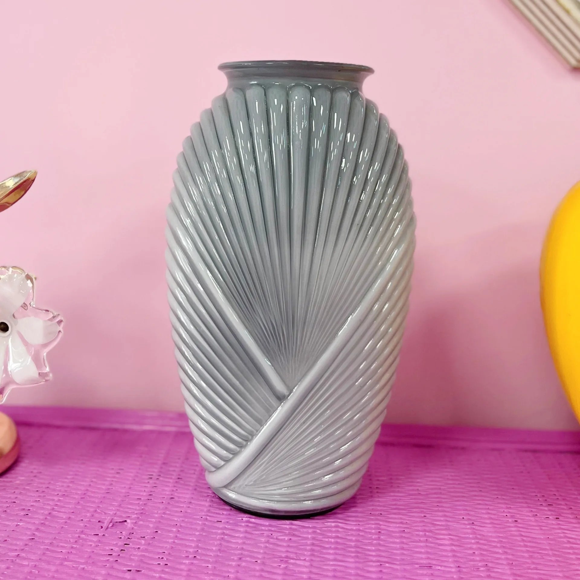 Grand vase Anchor Hocking annees 80 gris - Club Barbara