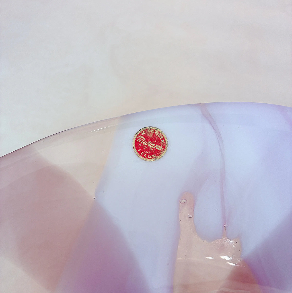 Grande coupe vintage en verre de Murano, opaline rose et blanche, centre de table, années 70