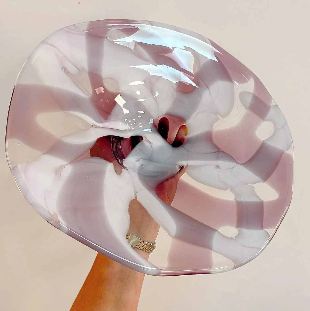 Grande coupe vintage en verre de Murano, opaline rose et blanche, centre de table, années 70 - Club Barbara