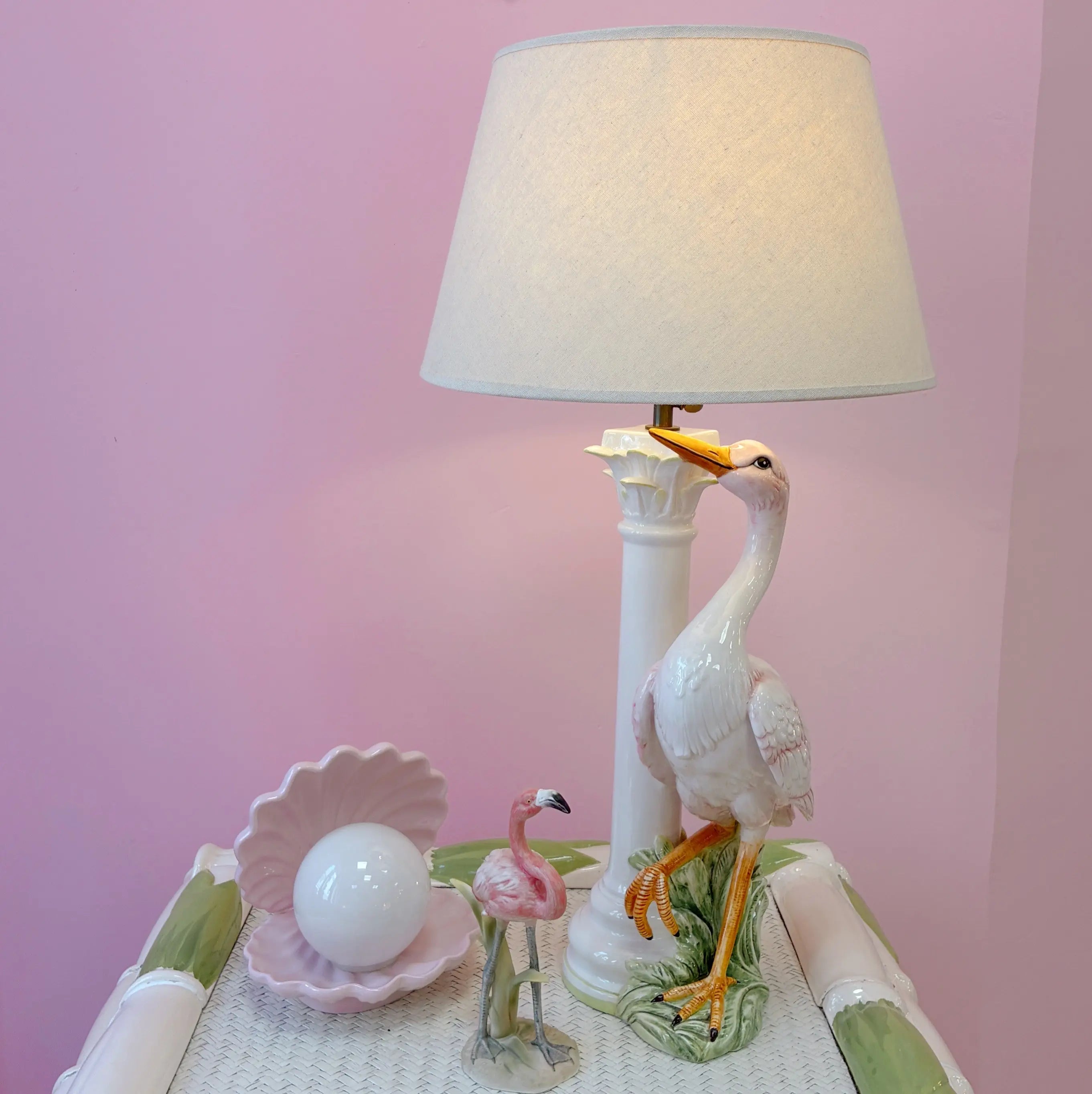 Grande lampe vintage en céramique italienne des années 70, sujet échassier polychrome
