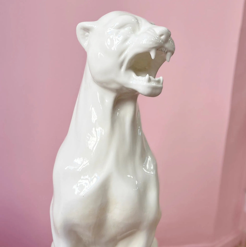 Grande panthère blanche en céramique émaillée, années 70 - Club Barbara