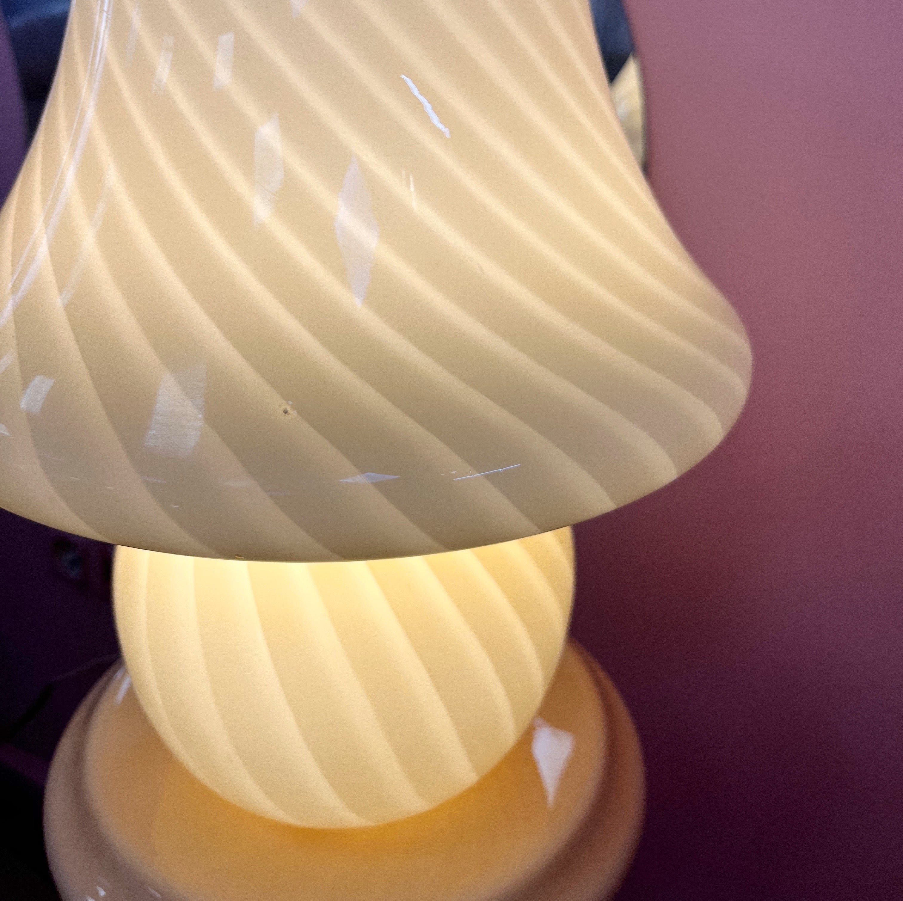 Lampe Champignon en Verre Torsadé Murano, 70’s