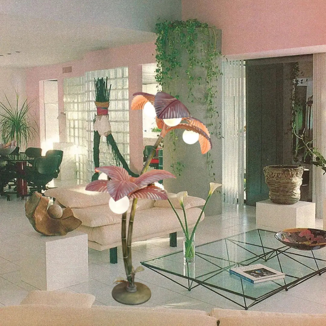 Lampadaire palmier Sergio Terzani en métal patiné rose et vert avec globes opalins, Club Barbara