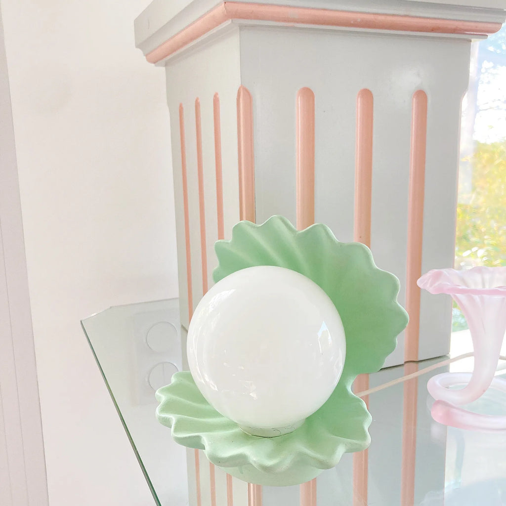 Lampe 80’s coquillage vintage pastel - Club Barbara