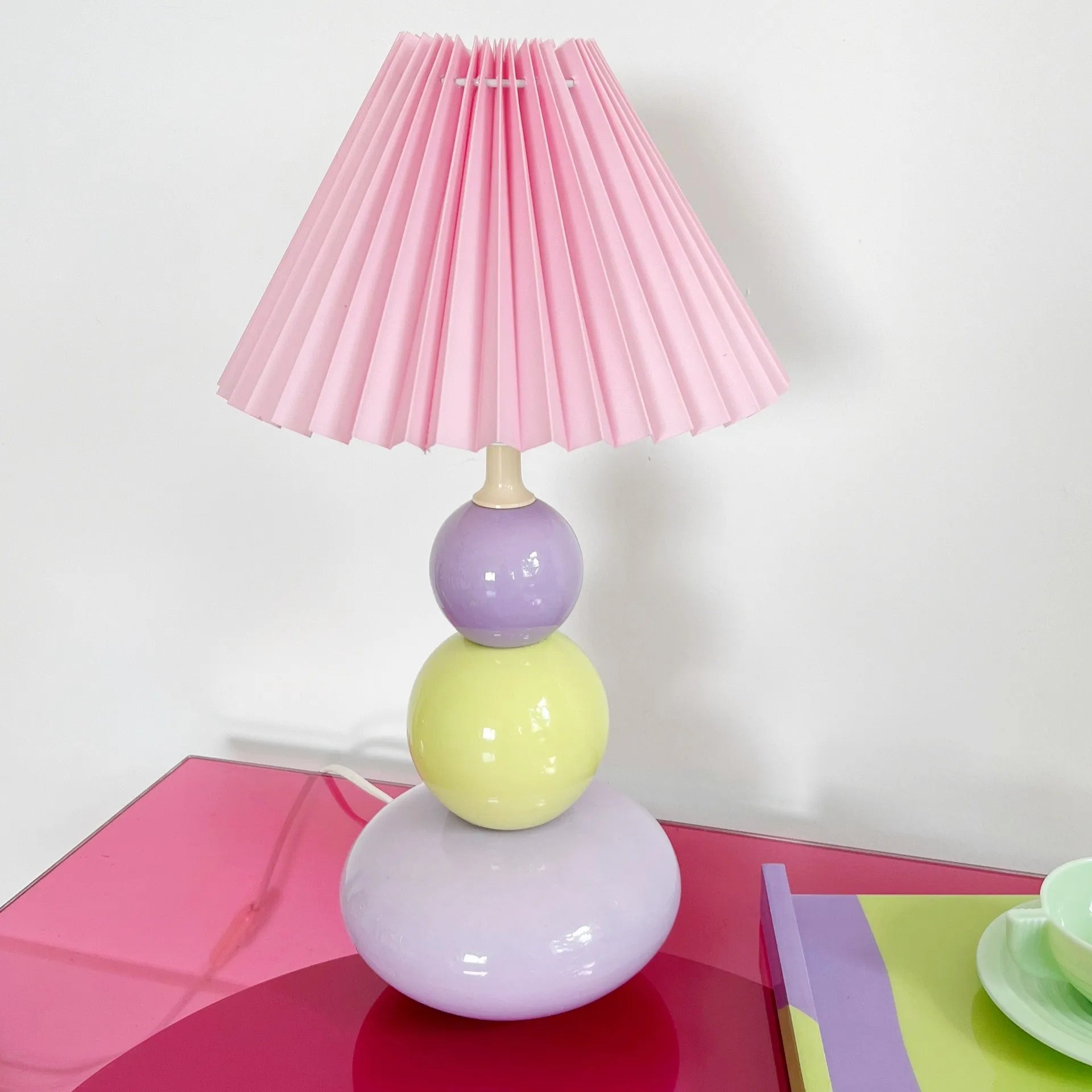 Lampe bi-goût amande & lila - Club Barbara