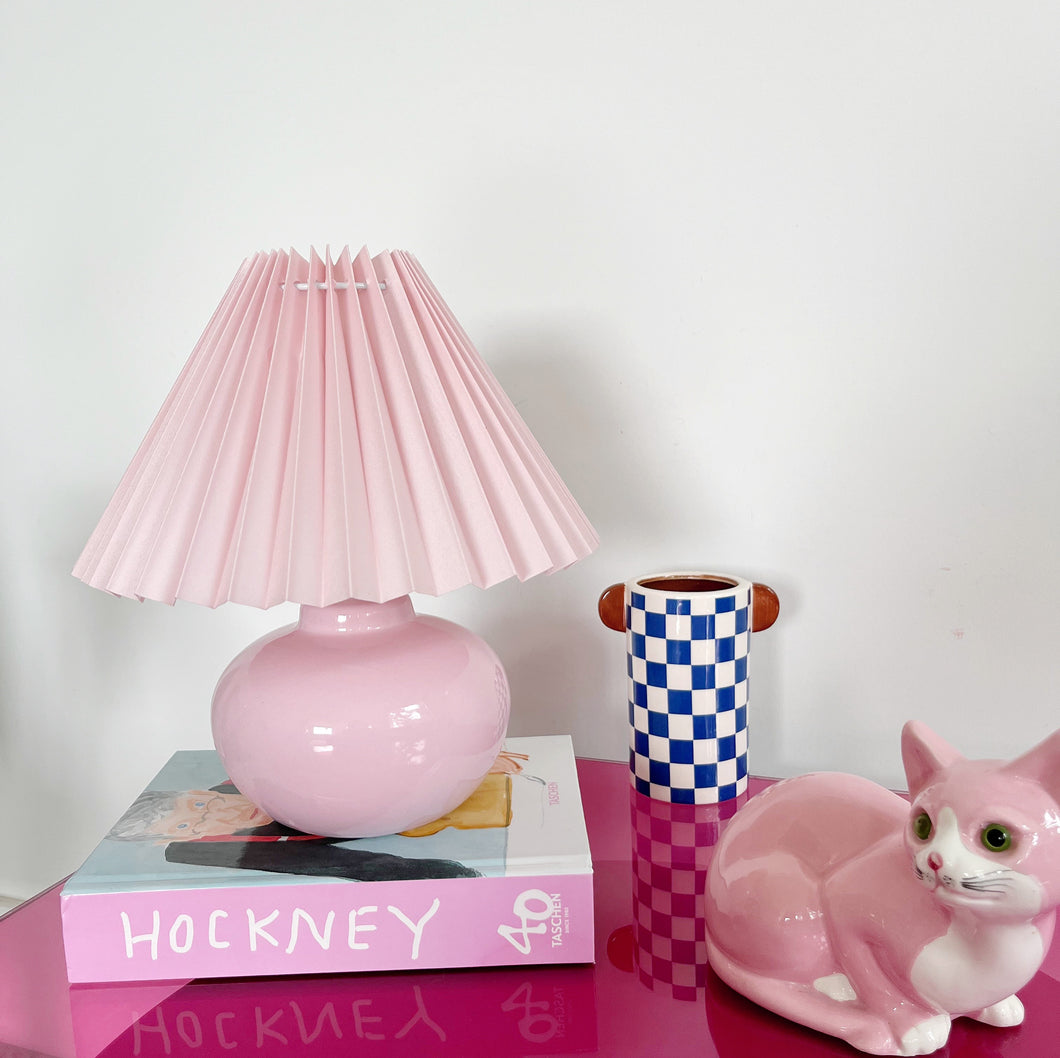 Vintage bubble gum lamp