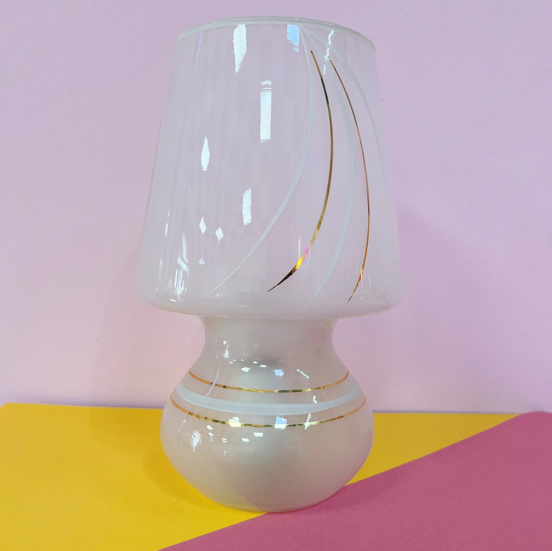 Lampe champignon dorée vintage - Club Barbara