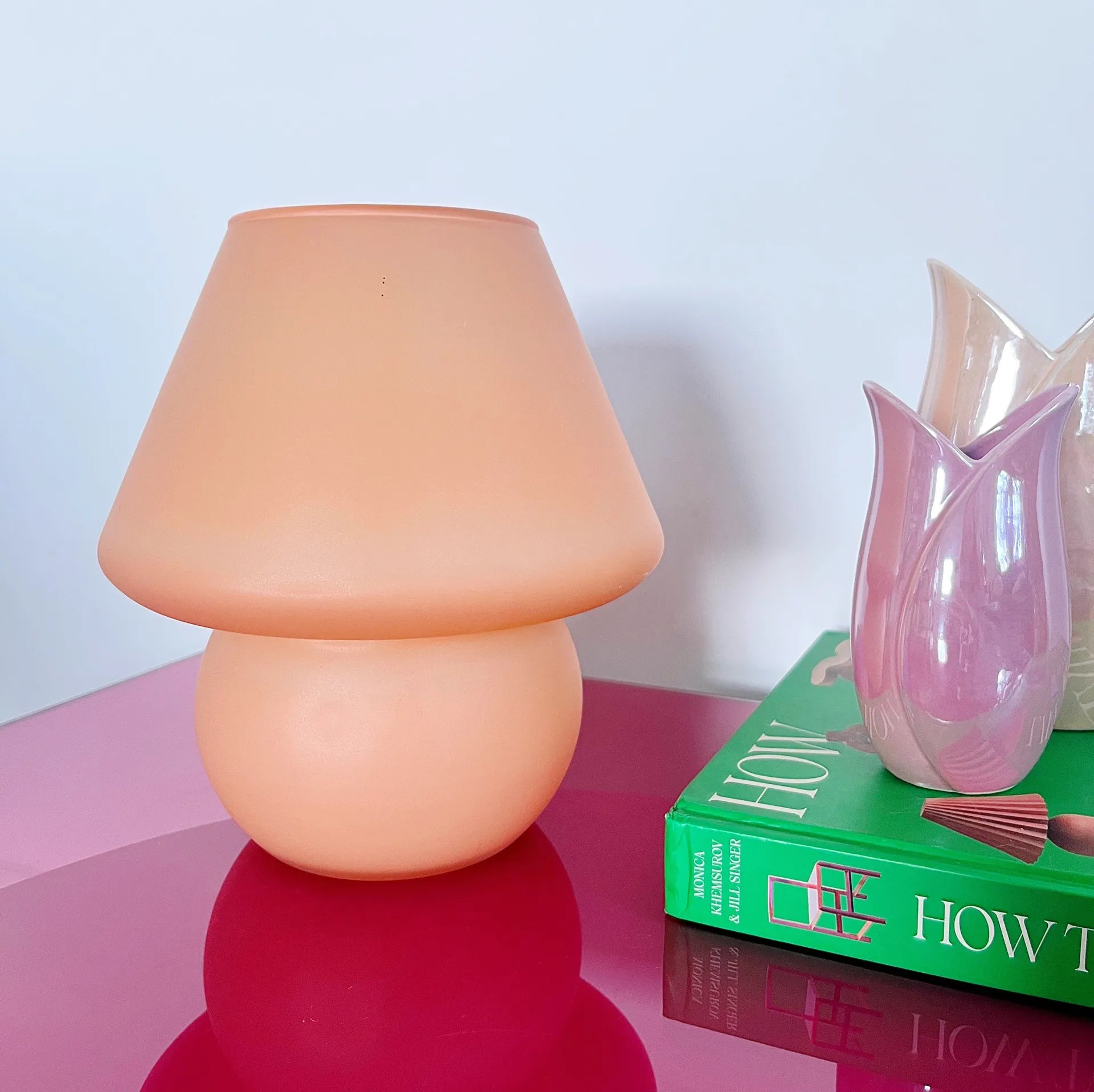 Lampe champignon pastel en verre mat, années 90 - Club Barbara